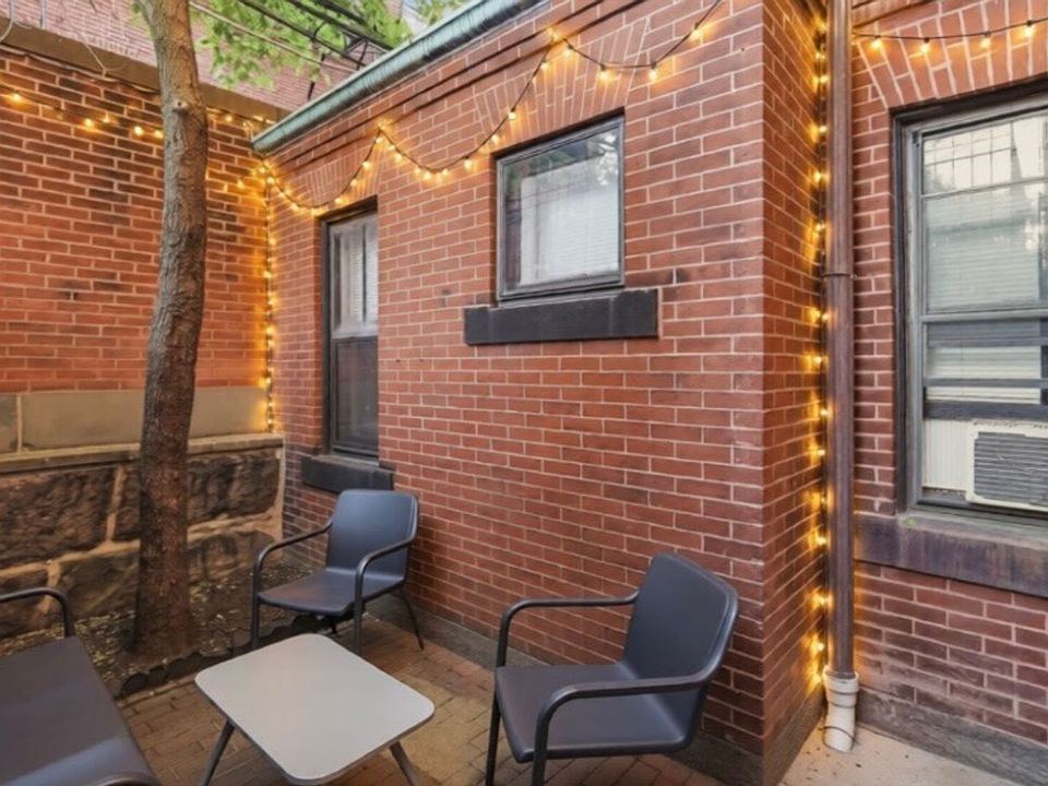 1st image of 241 Commonwealth Ave #1A