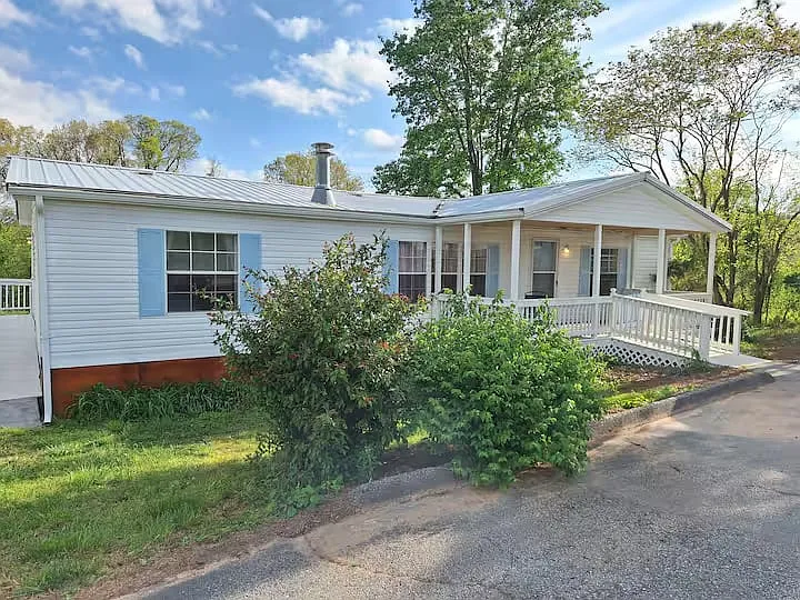1782 Choctaw Ln — Photo 30