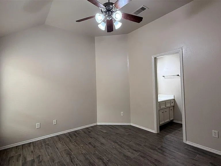 13615 Evening Wind Dr — Photo 15