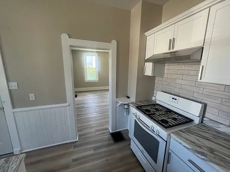 1535 Lind St #1 — Photo 11