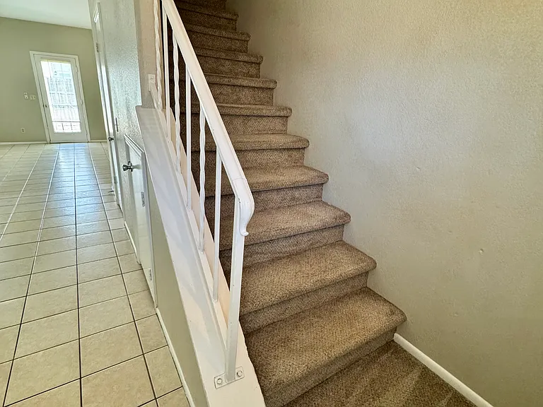 1601 N Saba St #253 — Photo 9