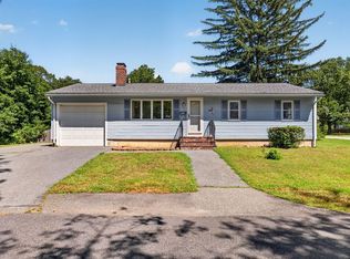 1 Vincent St, Middleboro, MA 02346