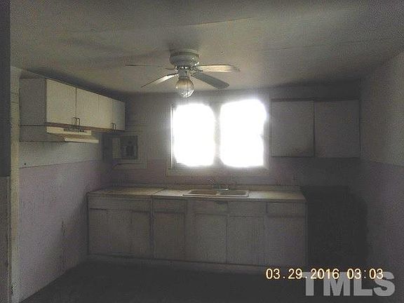 3rd image of 113 S Briggs Ave