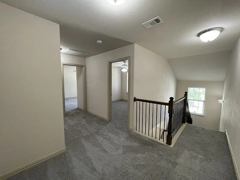 2307 Calendar Ct — Photo 8
