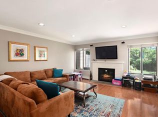 156 Brush Hollow Cres, Rye Brook, NY 10573