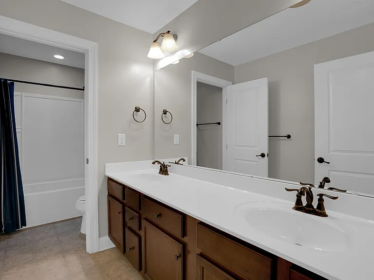 1340 Beechfern Cir — Photo 39