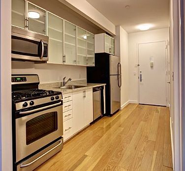 2nd image of 37 Wall St APT 24H
