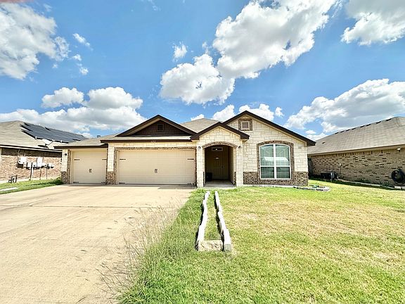 2nd image of 6202 Castle Gap Dr
