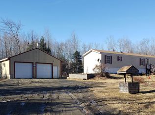 12 Madeline Dr, Oakland, ME 04963