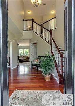 3rd image of 322 Millhouse Dr