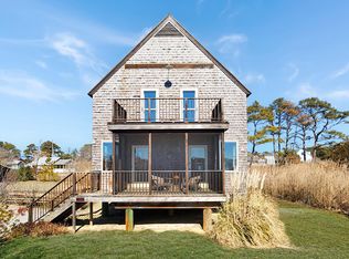 7335 Memorial Park Dr, Chincoteague, VA 23336
