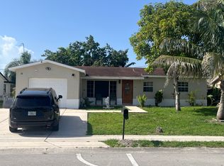 9713 SW 3rd St, Boca Raton, FL 33428