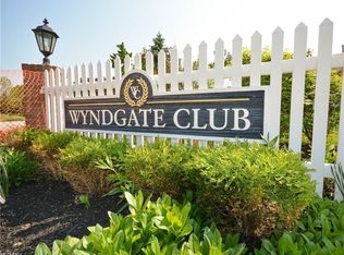 2719 Wyndgate Ct #2719, Westlake, OH 44145