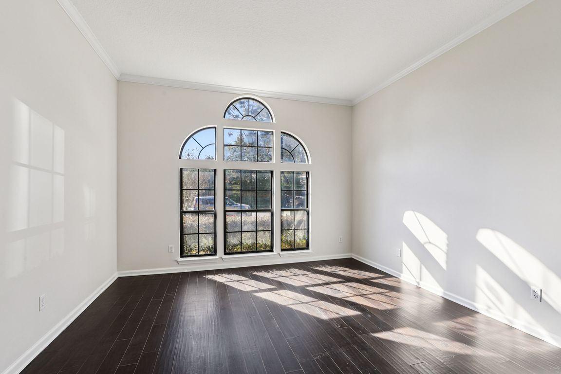 next background image