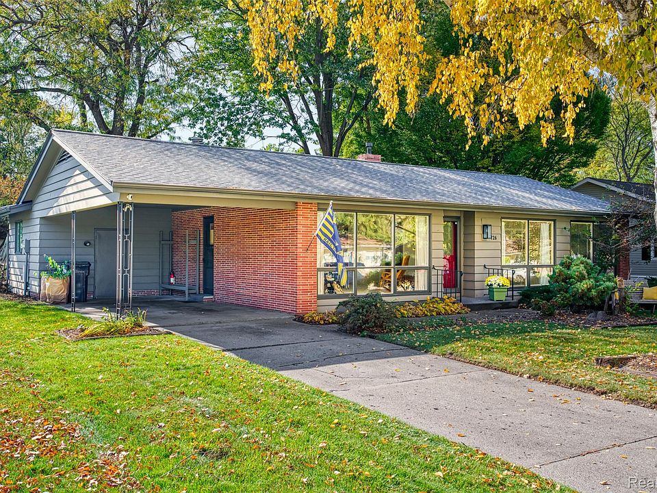 726 Devonshire Rd, photo 2