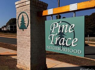 716 Pinecone Dr #22, Gastonia, NC 28056