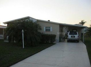 6049 Grand Oaks Dr SE, Winter Haven, FL 33884
