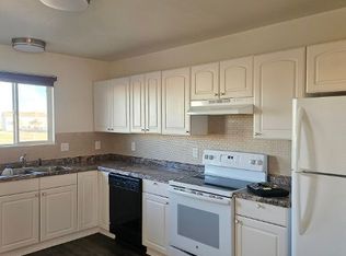 86 W Baldwyn Dr #86, Pueblo, CO 81007