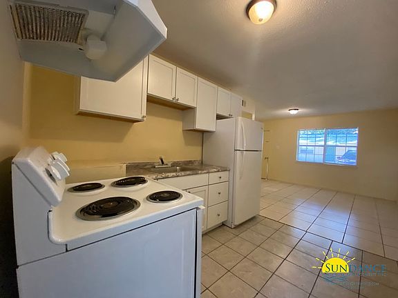 4th image of 208 Dates Ave NW #2