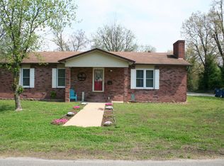 313 Maxine St, East Prairie, MO 63845