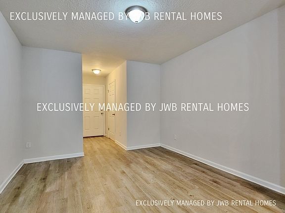 5th image of 8005 Cocoa Ave