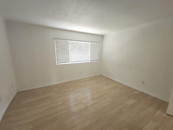 5th image of 10884 Macouba Pl