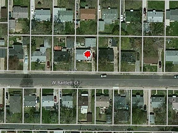 2nd image of 815 W Bartlett Ct