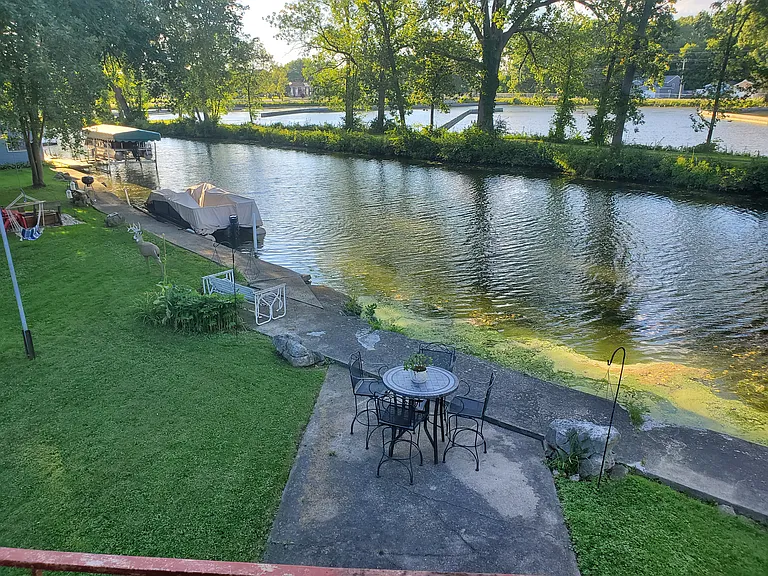 1022 Brighton Dr #3 — Photo 9