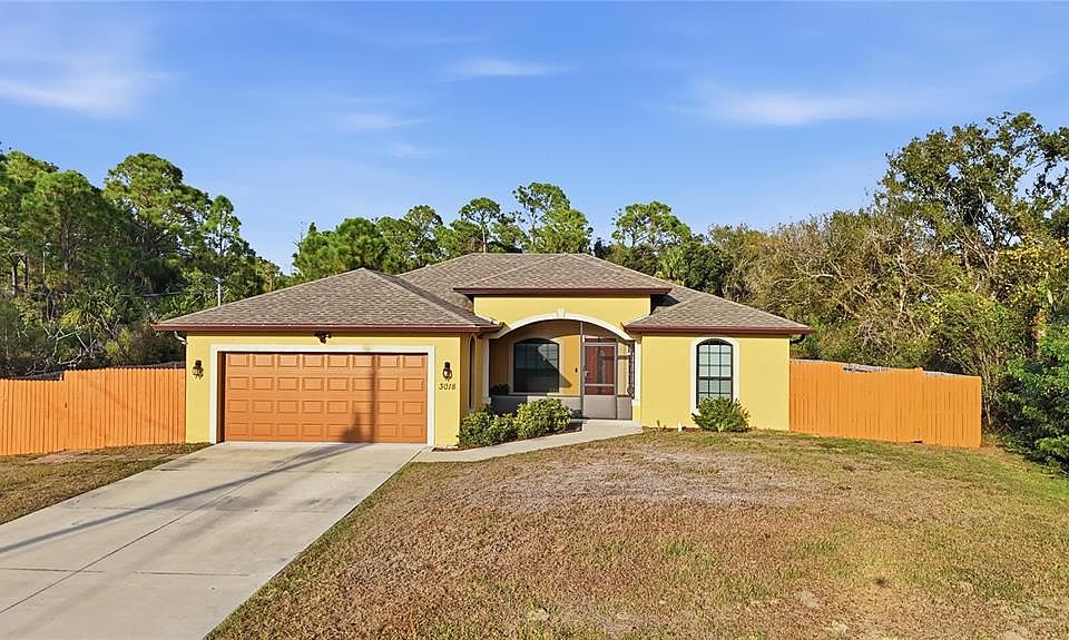 1st image of 3018 Barry Rd