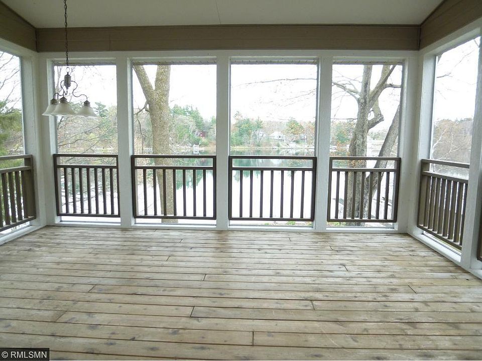 1st image of 712 S Shore Dr