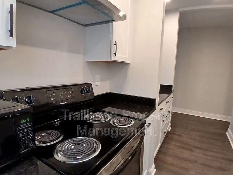 2725 Campbell St #2725-1NE — Photo 16