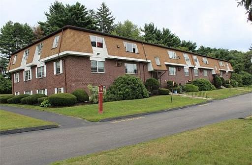 2nd image of 55 Brook St APT 3