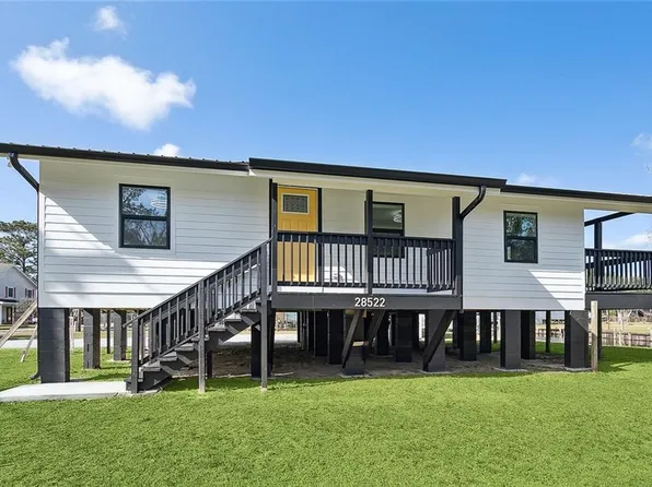 28522 Lake Dr S, Lacombe, LA 70445