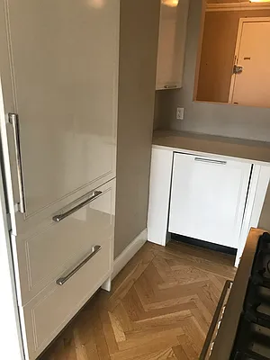 Rented by UES Management | media 29