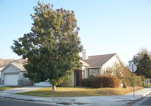 Wonderful single story home