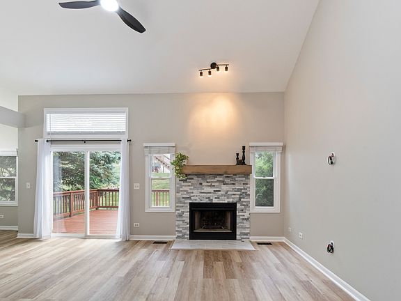 3rd image of 264 Haber Ct