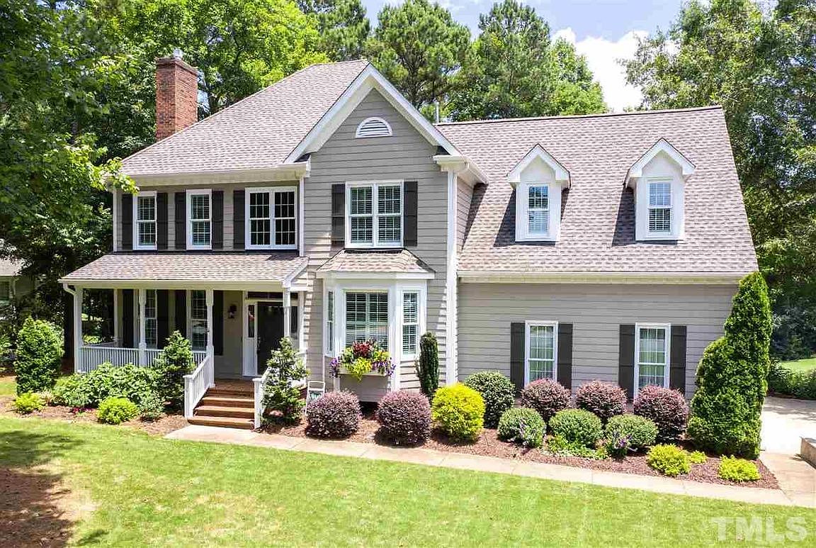 5025 Linksland Dr, Holly Springs, NC 27540 | Zillow