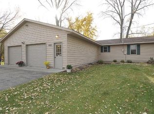 905 Lillian St, Waterville, MN 56096