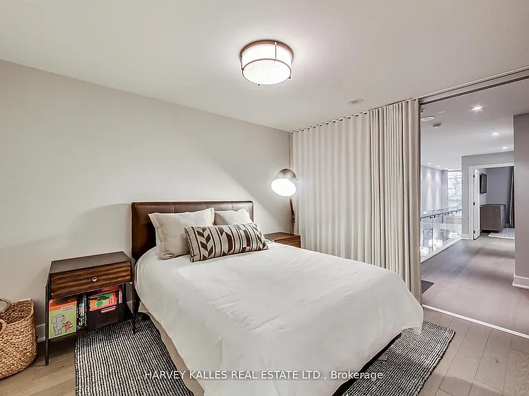30 Nelson St #Townhouse 24 — Photo 32