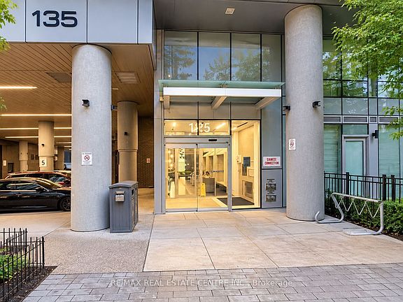 3rd image of 195 Redpath Ave #2114