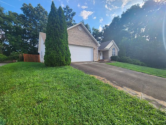 2nd image of 1282 Brookfield Dr