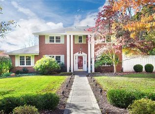 3482 Treeline Dr, Murrysville, PA