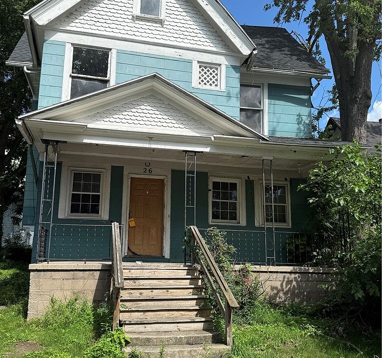 1st image of 26 Lloyd St