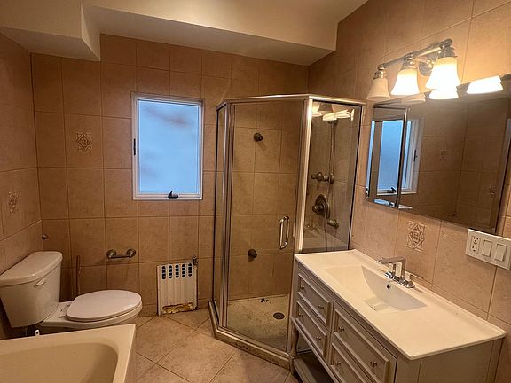 3rd image of 1571 E 15th St #2