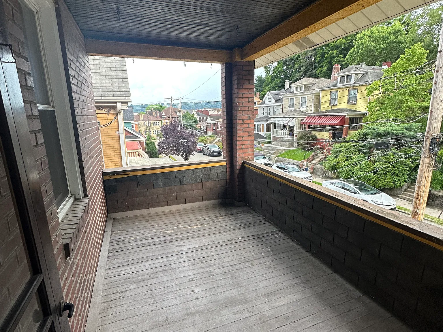 22 Maplewood St — Photo 4