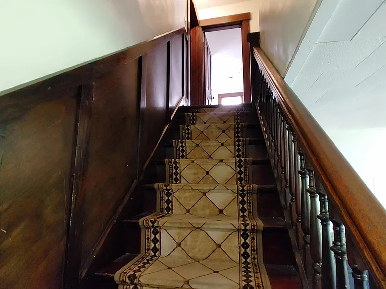 105 Oakwood Ave — Photo 29