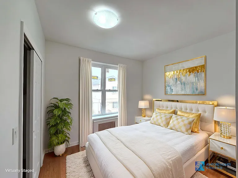 2349 E 22nd St #2F — Photo 5