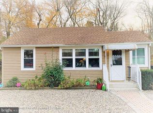 16 Oak St, Waretown, NJ
