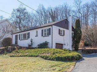 29 Barney Rd, Towaco, NJ 07082
