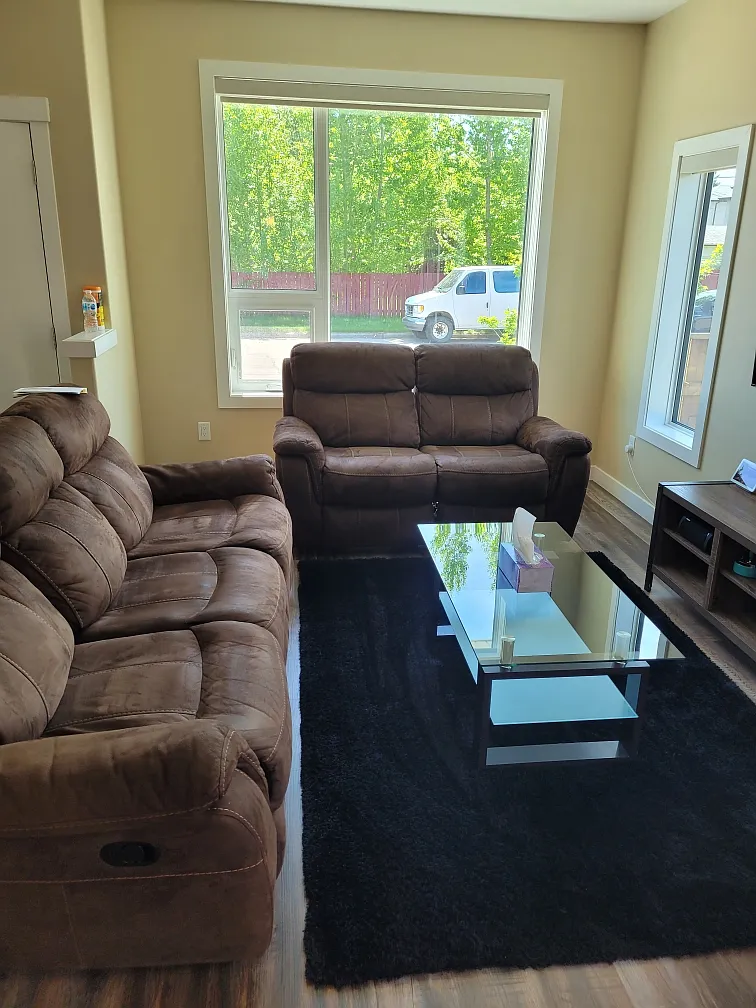 3 bed, 1500 sqft, $2,250 — Photo 3
